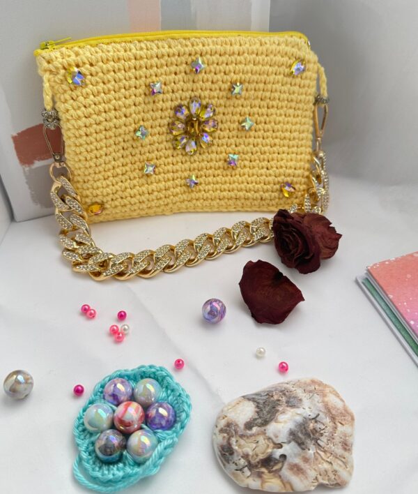 Handmade_luxury_clutch_for_wome_in_California_USA